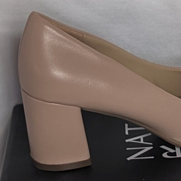 Warner block heel square-toe pump neutral creme brulee size 5.5 GUC Naturalizer - Picture 6 of 15